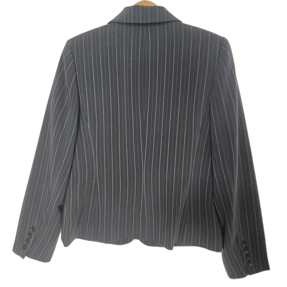 Caslon Blazer Womens Black Gray Pinstripe Jacket Size 8 Office Work Career - Picture 4 of 7